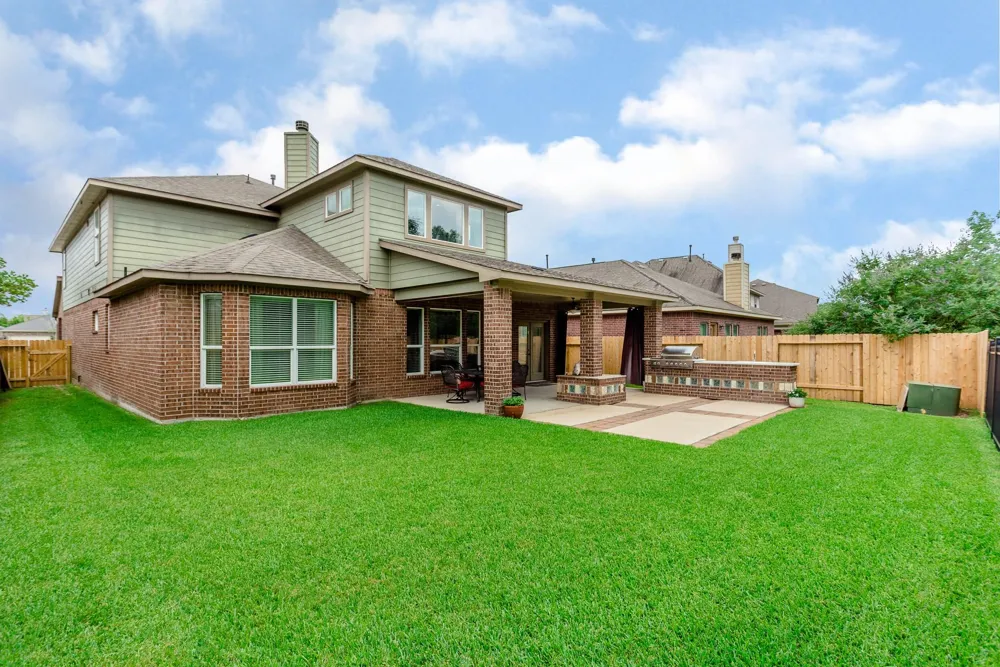 3529 Firenze Drive Friendswood, TX 77546