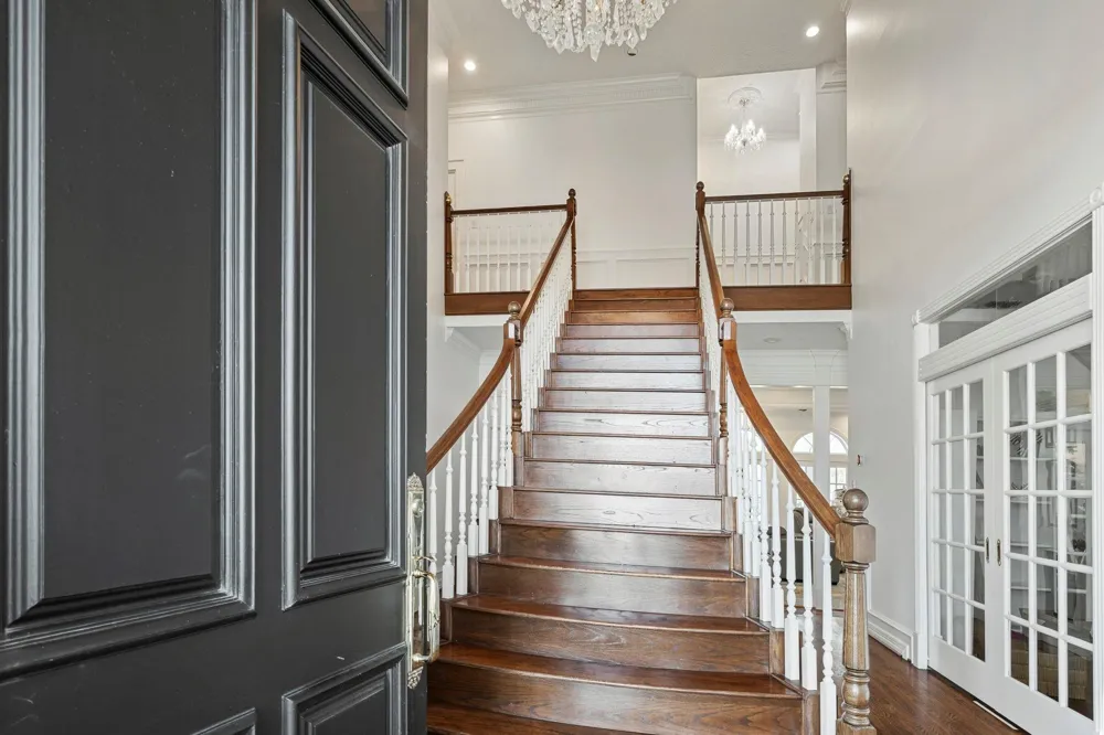 2922 Cedar Woods Place Houston, TX 77068