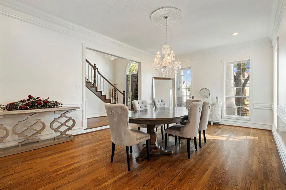 2922 Cedar Woods Place Houston, TX 77068