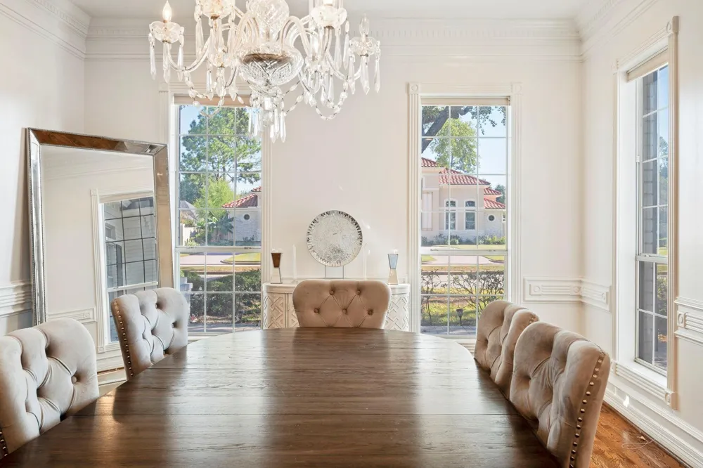 2922 Cedar Woods Place Houston, TX 77068