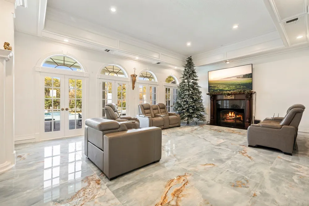 2922 Cedar Woods Place Houston, TX 77068