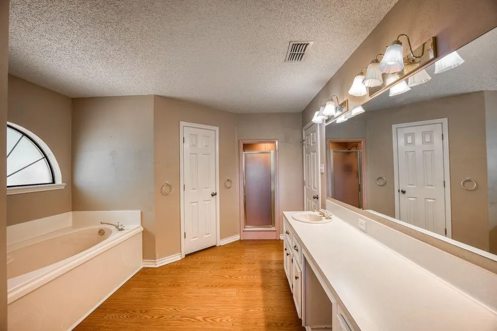 2299 Fm 2574 Palestine, TX 75803