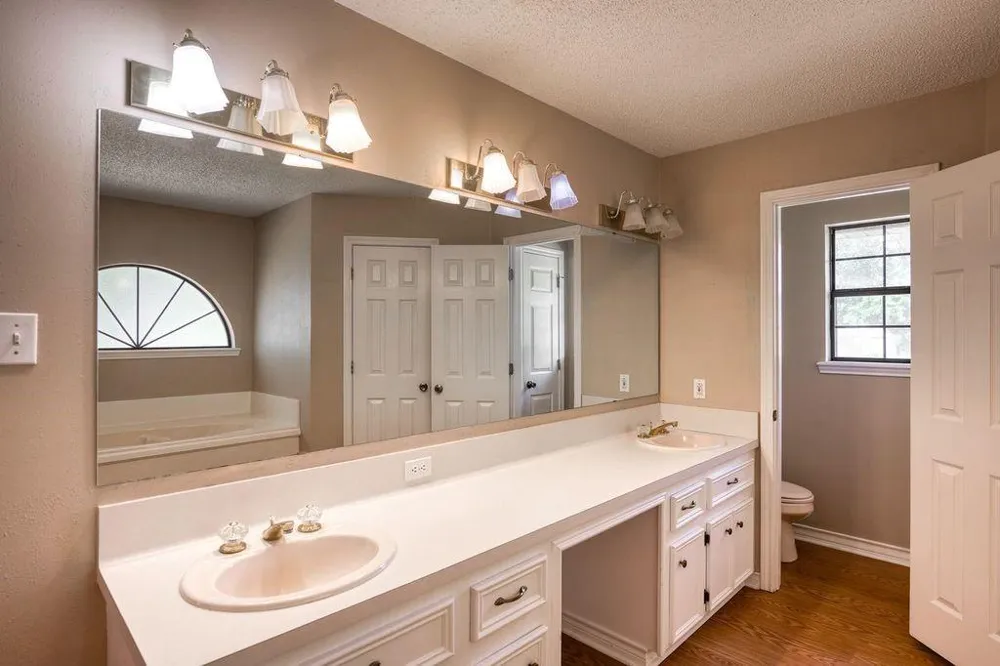 2299 Fm 2574 Palestine, TX 75803