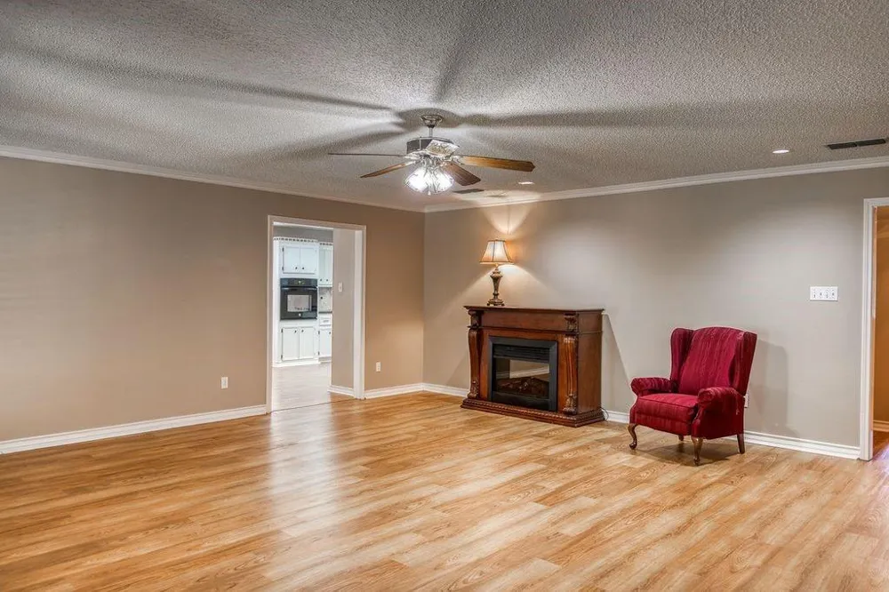 2299 Fm 2574 Palestine, TX 75803