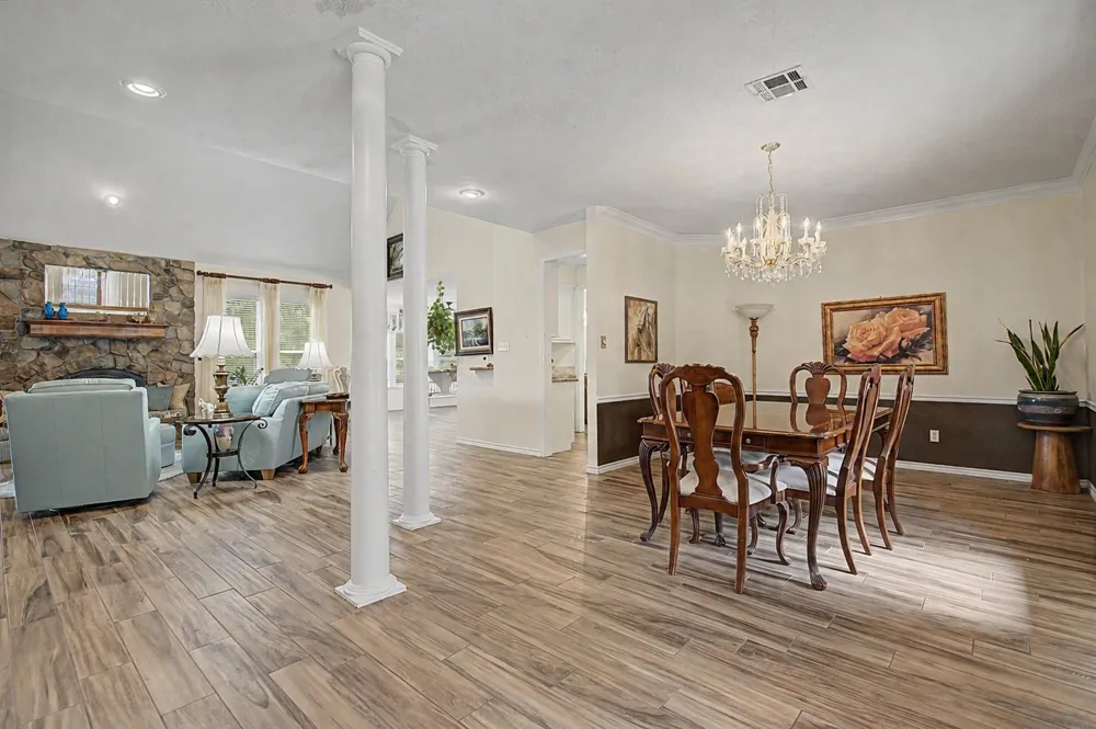 8988 County Line Road Willis, TX 77378