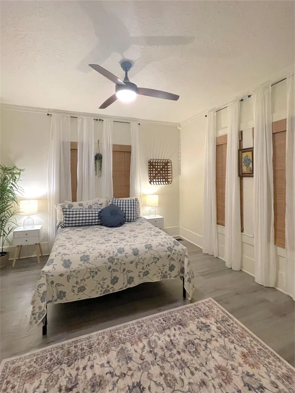106 W Bobkat Moulton, TX 77975