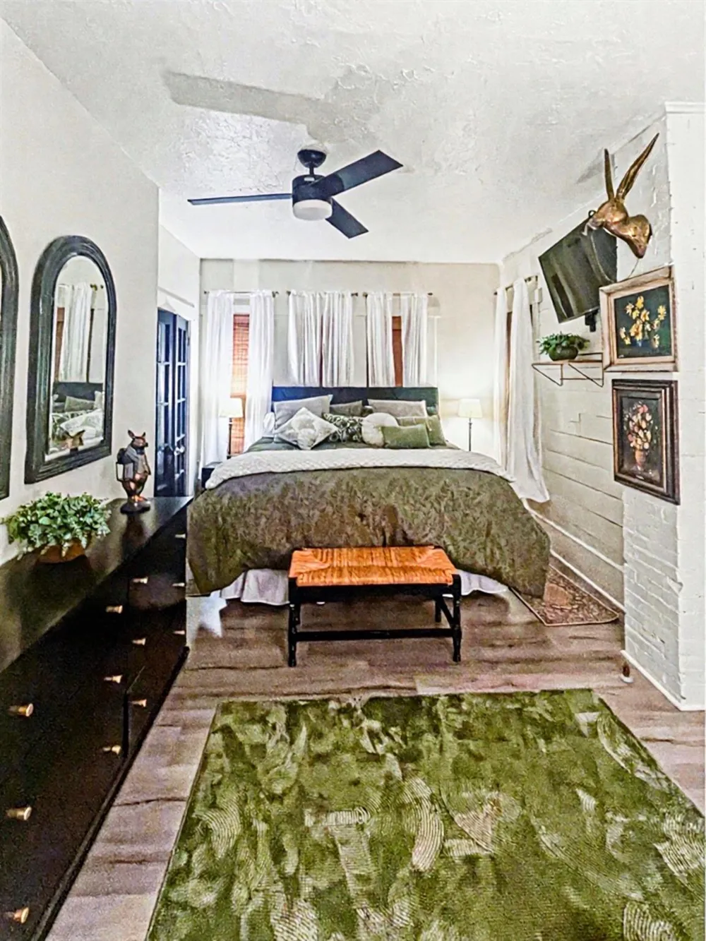 106 W Bobkat Moulton, TX 77975