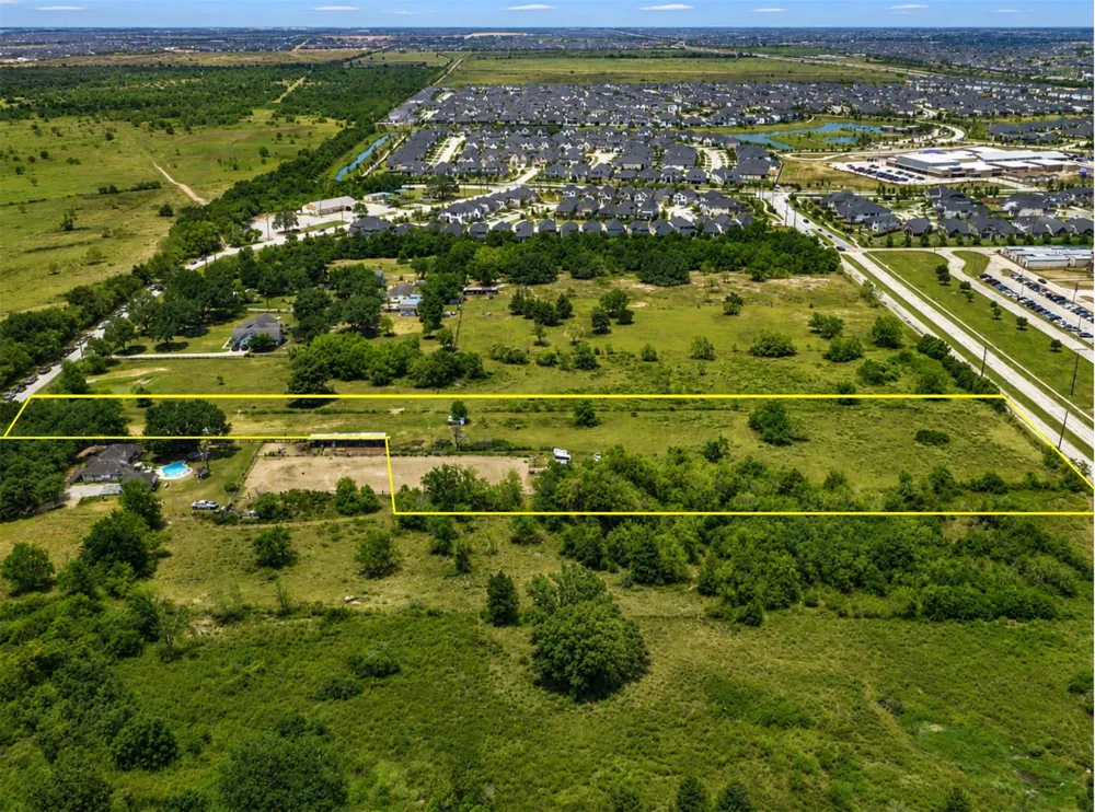 Charger Way Road Fulshear, TX 77441