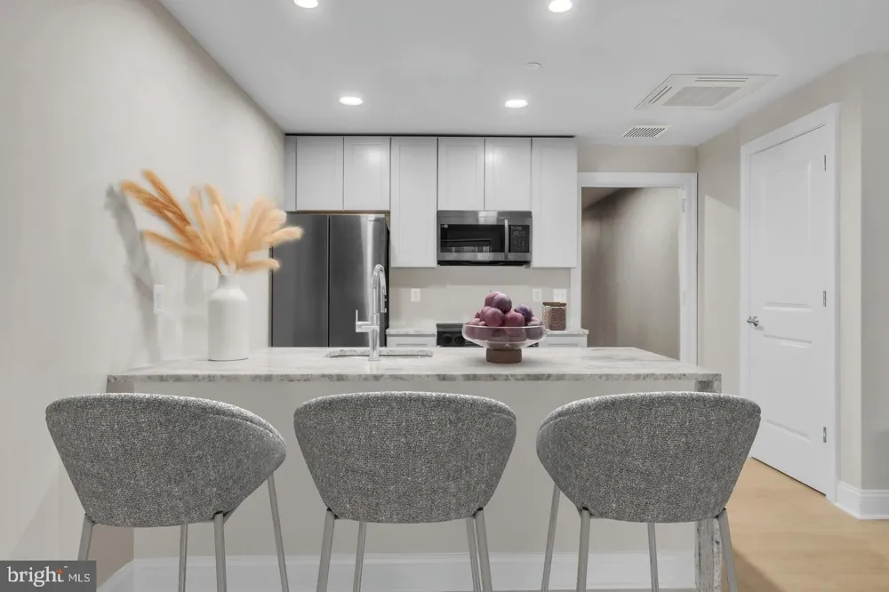 1801 MARKET STREET #1814 Philadelphia, PA 19103