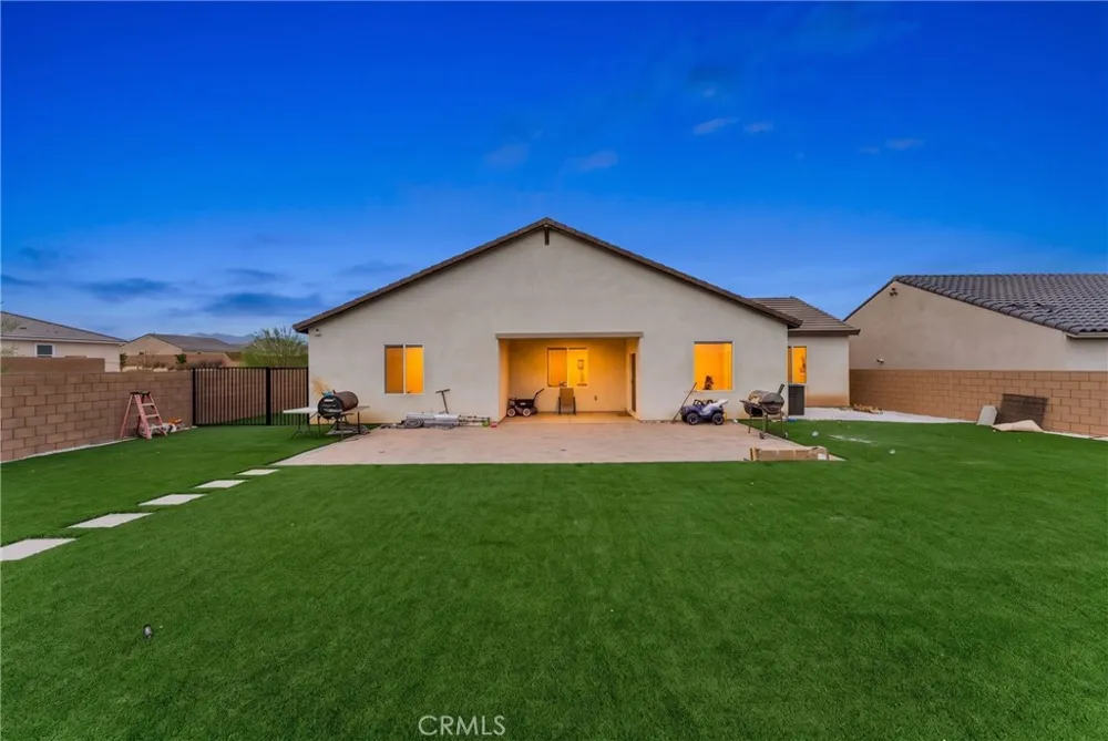 11195 Lancer Victorville, CA 92392