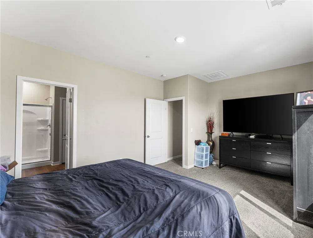 11195 Lancer Victorville, CA 92392