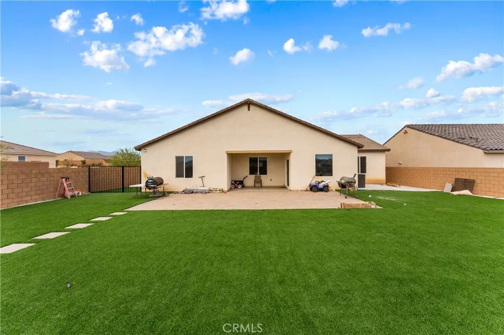 11195 Lancer Victorville, CA 92392