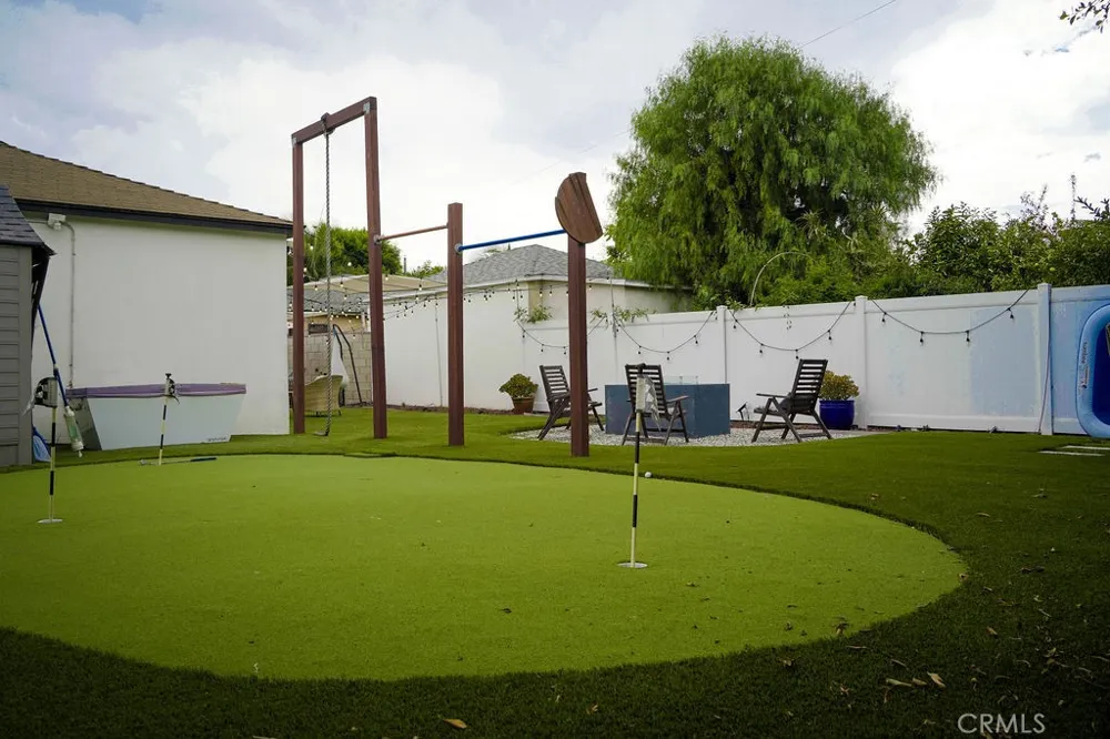3129 W 112th Inglewood, CA 90303