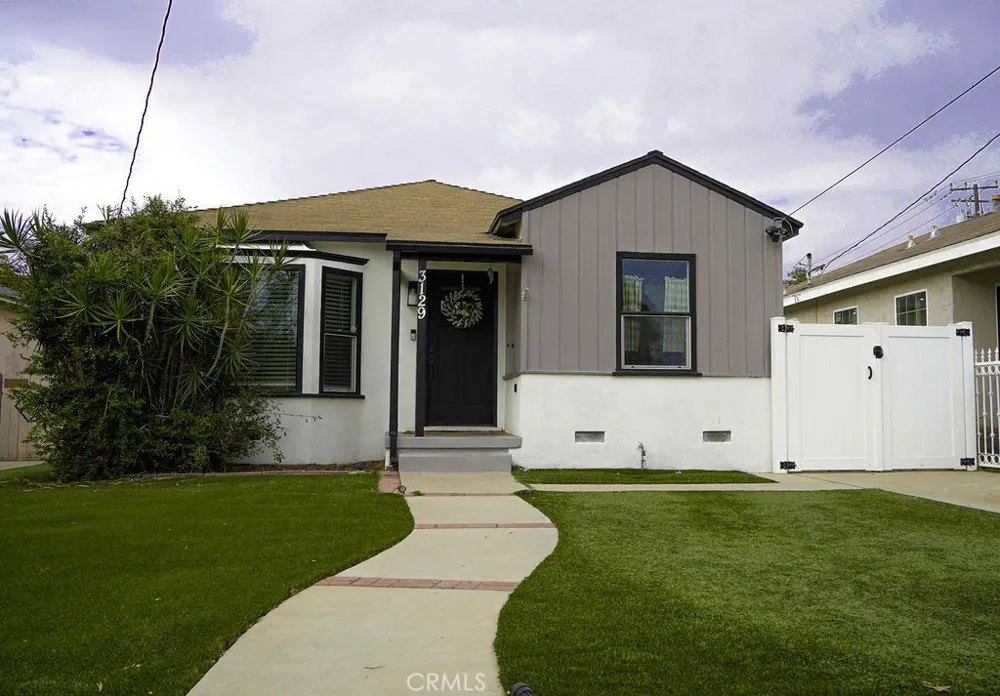 3129 W 112th Inglewood, CA 90303