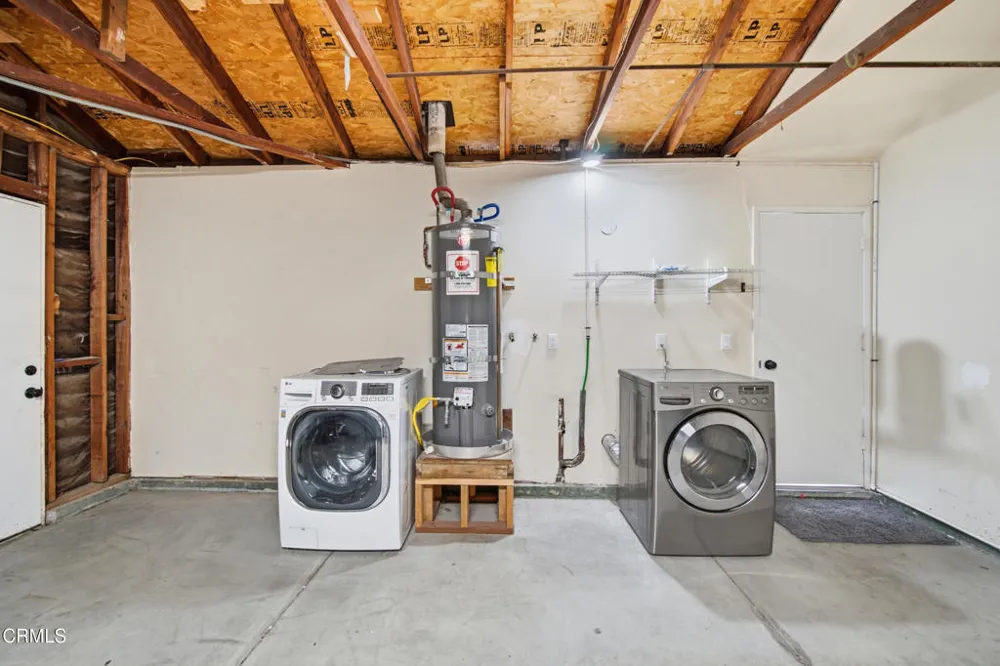 6453 Tanager Street Ventura, CA 93003