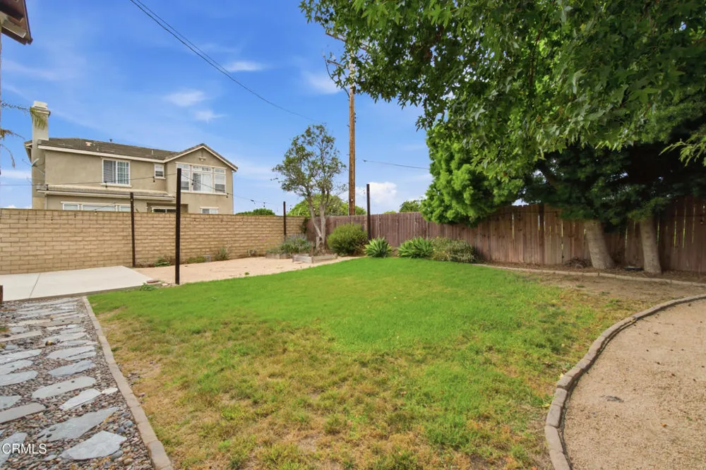 6453 Tanager Street Ventura, CA 93003