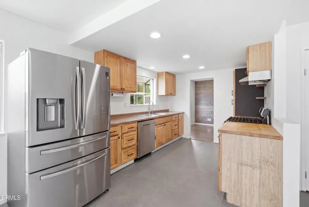 6453 Tanager Street Ventura, CA 93003
