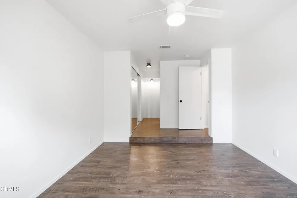 6453 Tanager Street Ventura, CA 93003