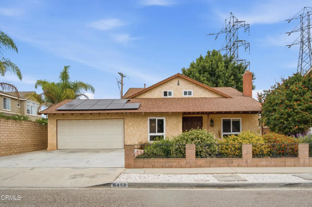 6453 Tanager Street Ventura, CA 93003