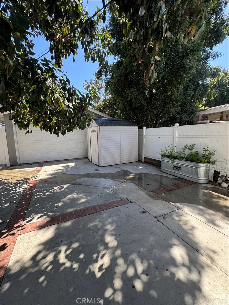 325 Pasadena Tustin, CA 92780