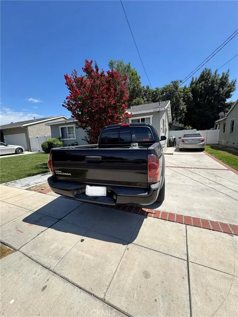 325 Pasadena Tustin, CA 92780