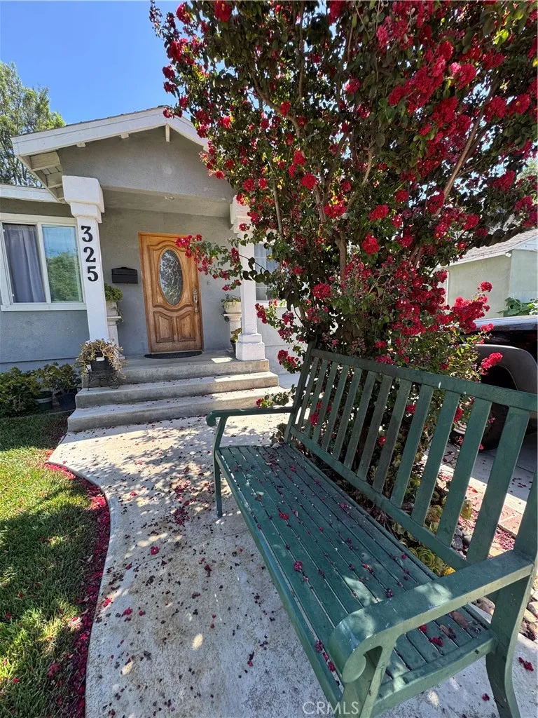 325 Pasadena Tustin, CA 92780