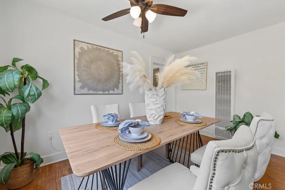 3717 Falcon Avenue Long Beach, CA 90807