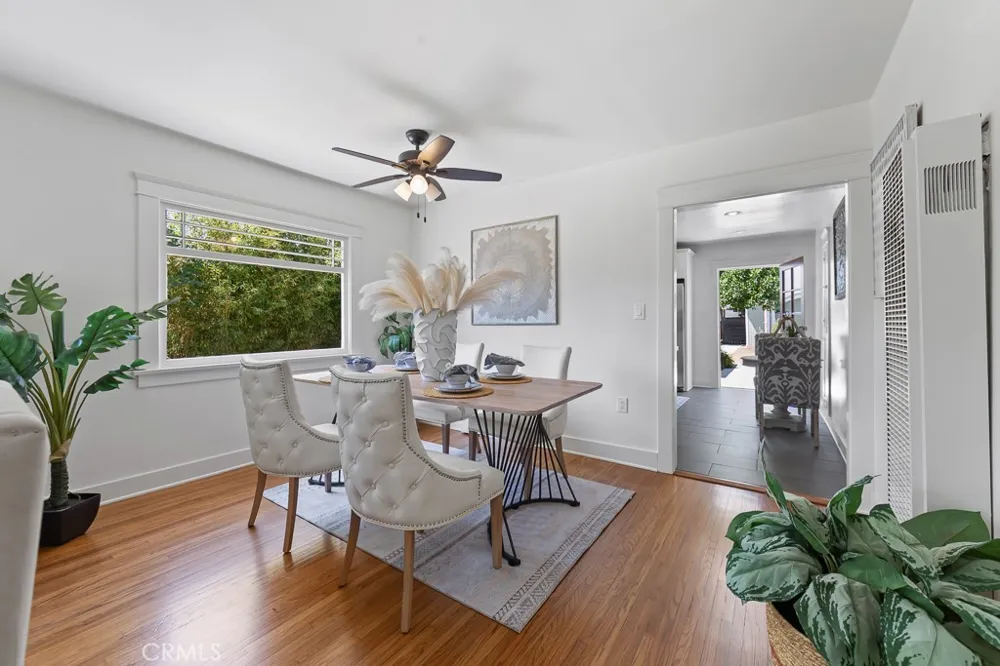 3717 Falcon Avenue Long Beach, CA 90807