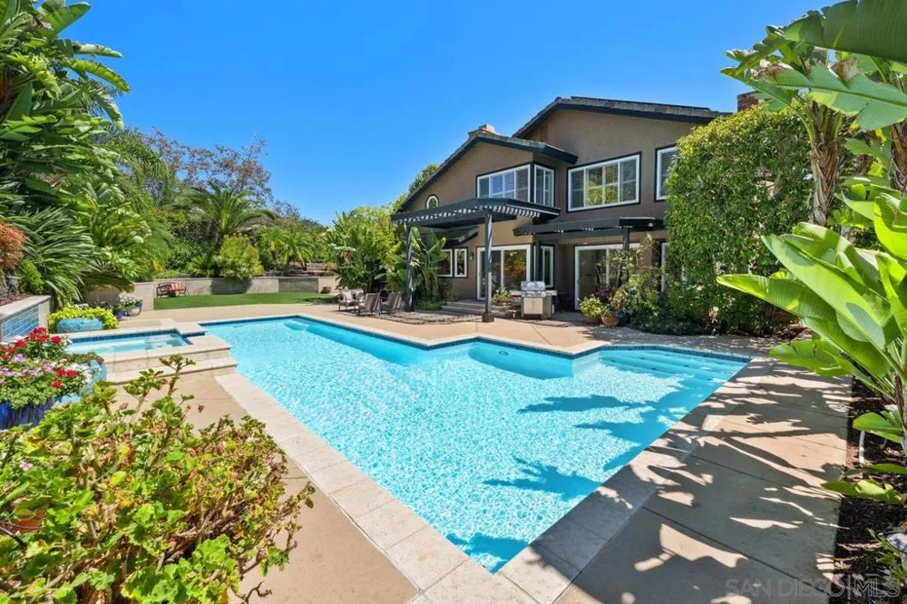 12642 Rue Sienne Nord San Diego, CA 92131