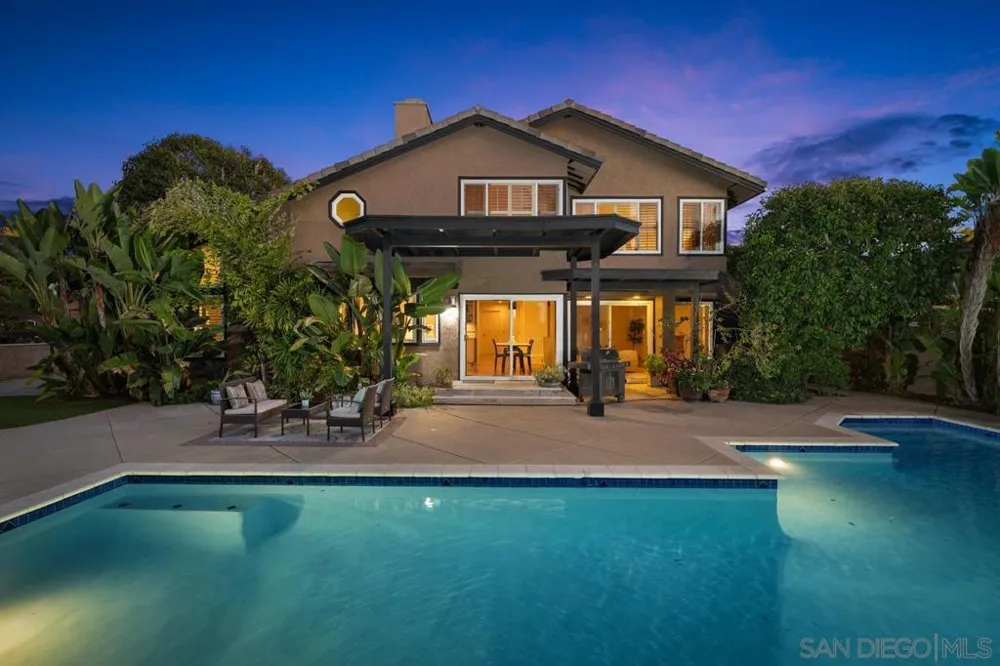 12642 Rue Sienne Nord San Diego, CA 92131