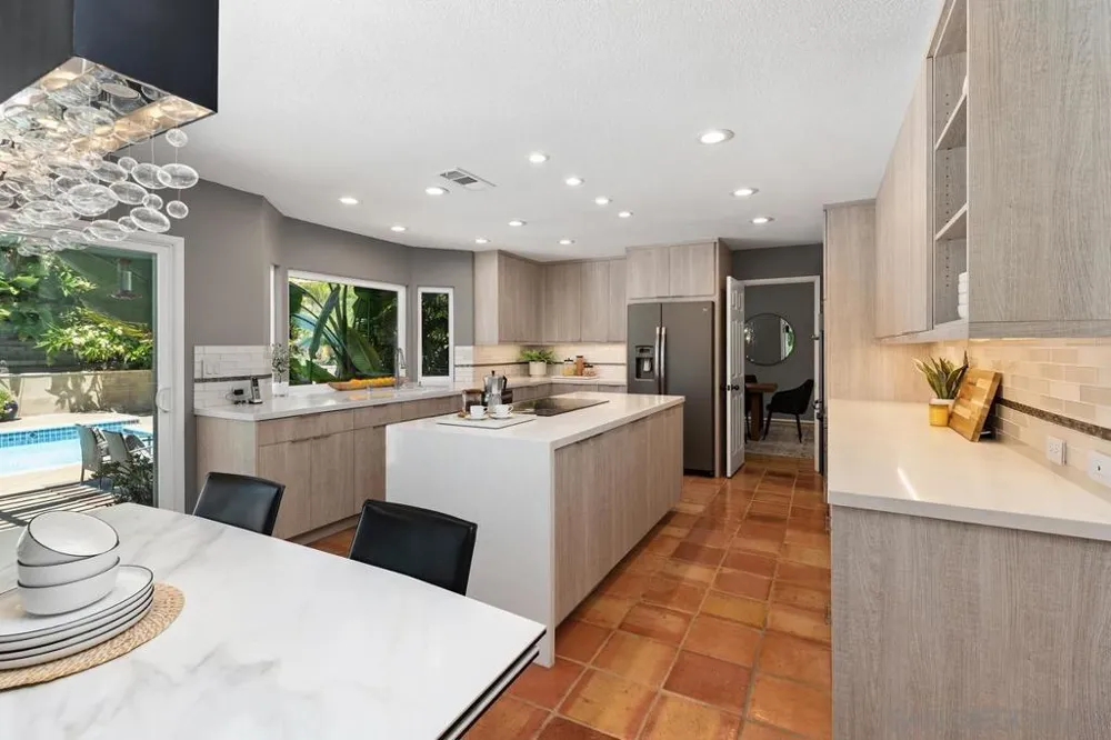 12642 Rue Sienne Nord San Diego, CA 92131
