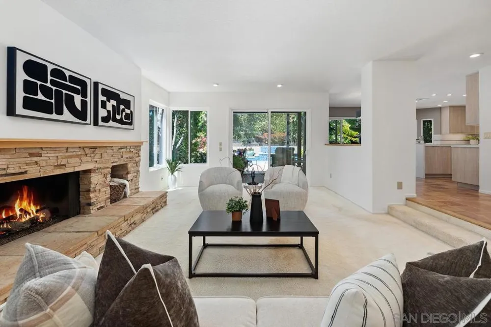 12642 Rue Sienne Nord San Diego, CA 92131