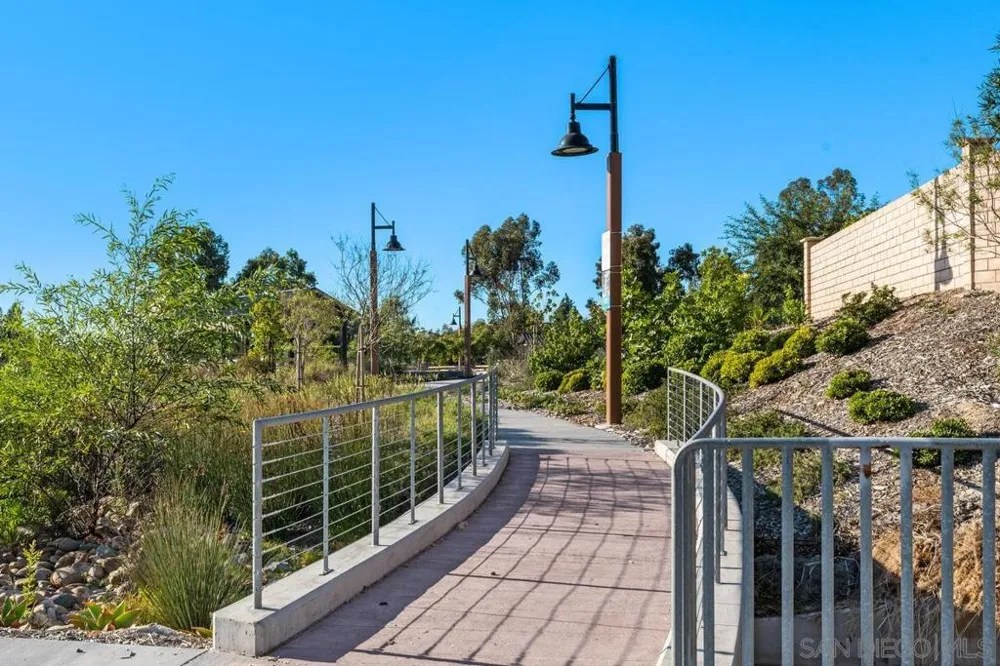 12642 Rue Sienne Nord San Diego, CA 92131