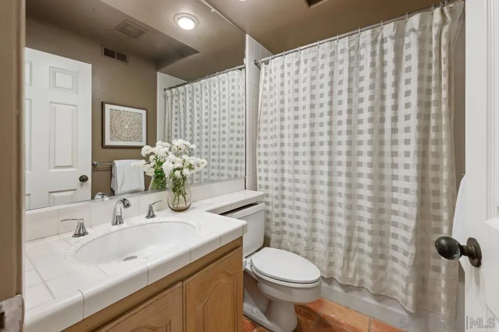 12642 Rue Sienne Nord San Diego, CA 92131