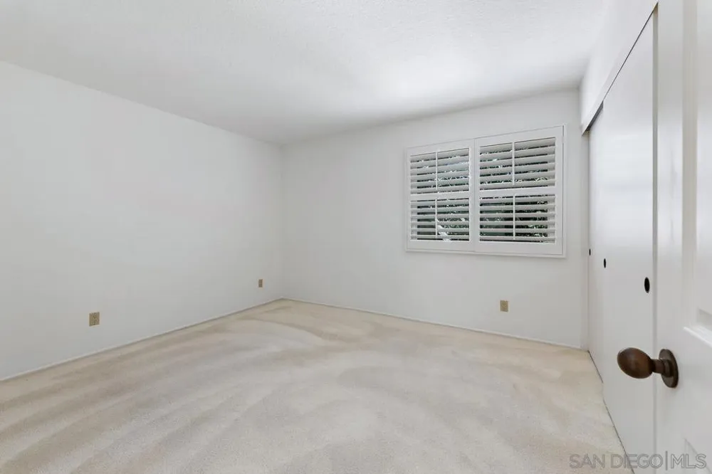12642 Rue Sienne Nord San Diego, CA 92131