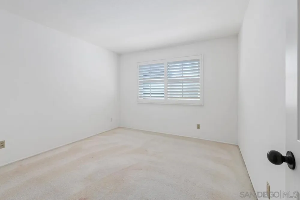 12642 Rue Sienne Nord San Diego, CA 92131