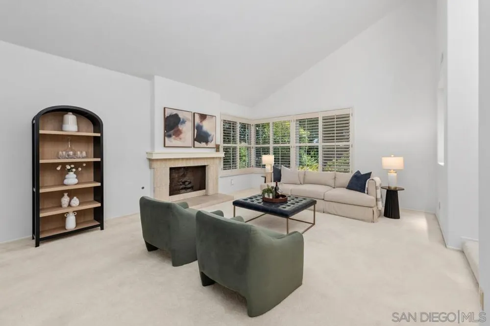 12642 Rue Sienne Nord San Diego, CA 92131