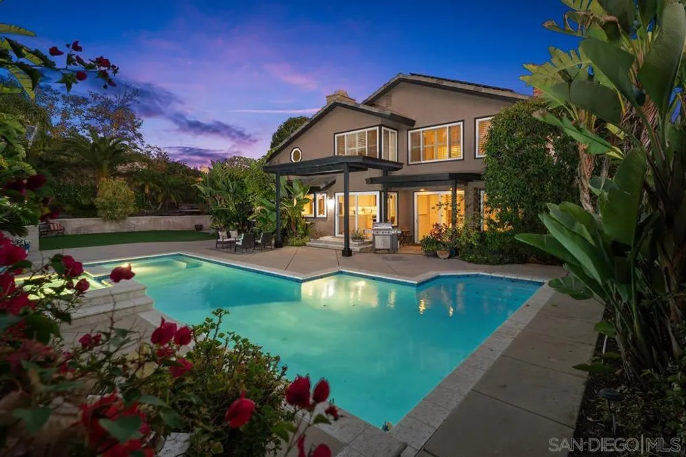 12642 Rue Sienne Nord San Diego, CA 92131