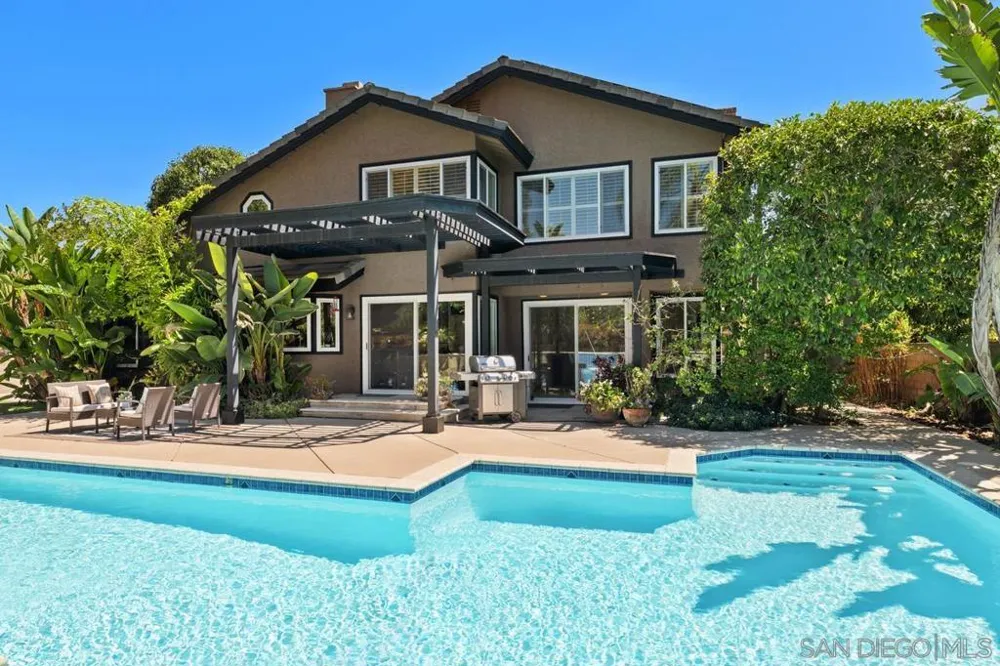 12642 Rue Sienne Nord San Diego, CA 92131