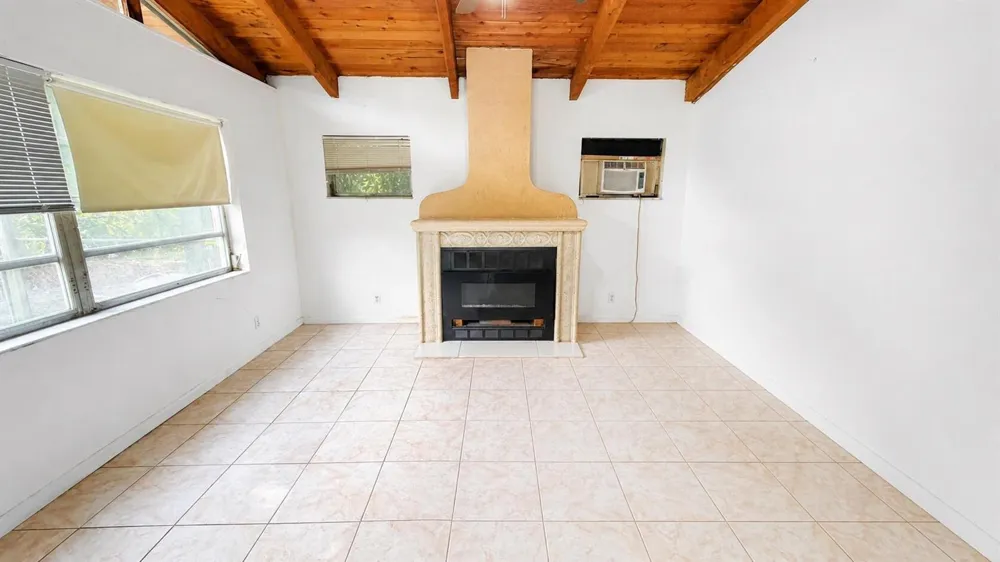 360 NW 65TH AVENUE Plantation, FL 33317