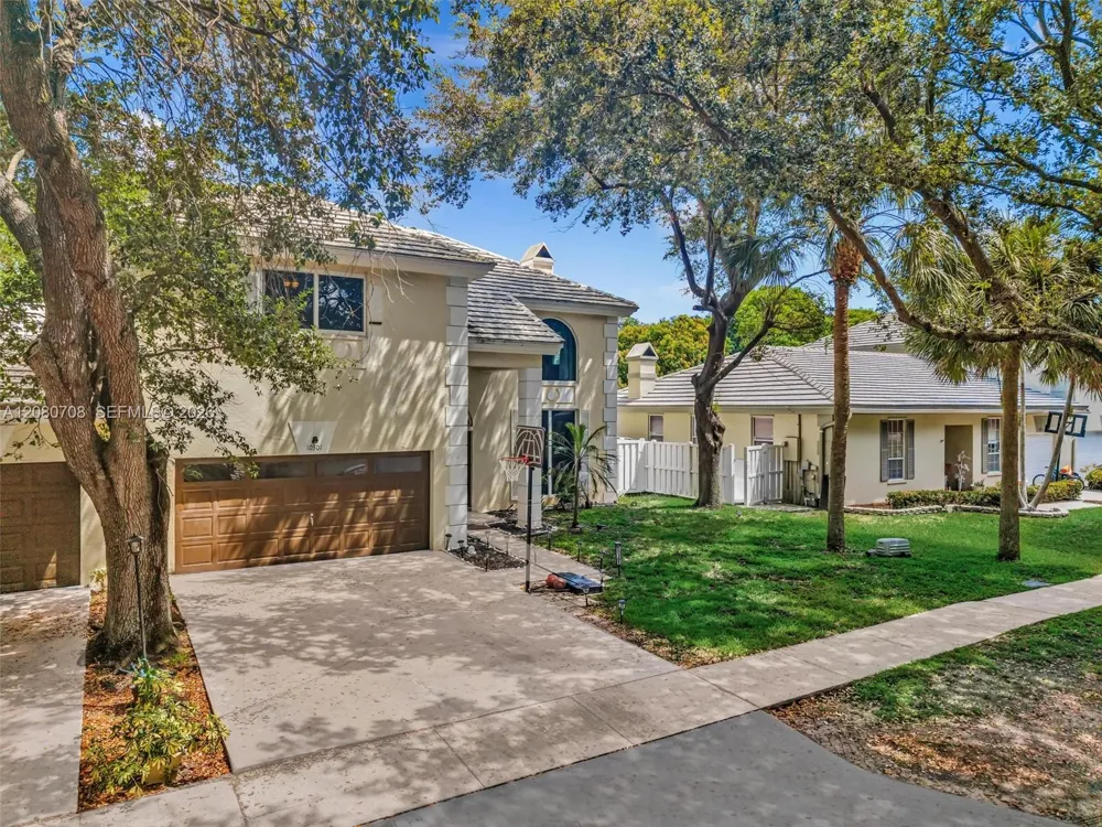 10301 Panama St Cooper City, FL 33026