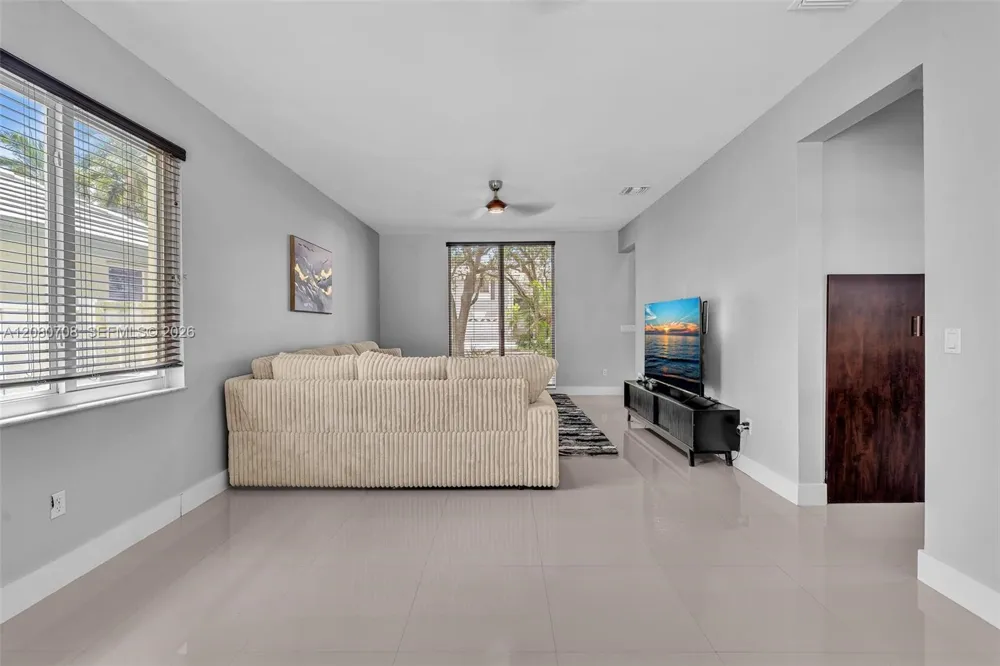 10301 Panama St Cooper City, FL 33026