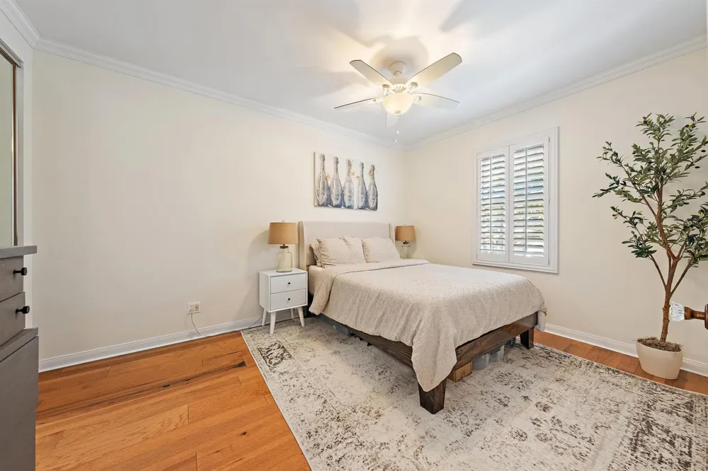 68 Live Oak Circle Tequesta, FL 33469