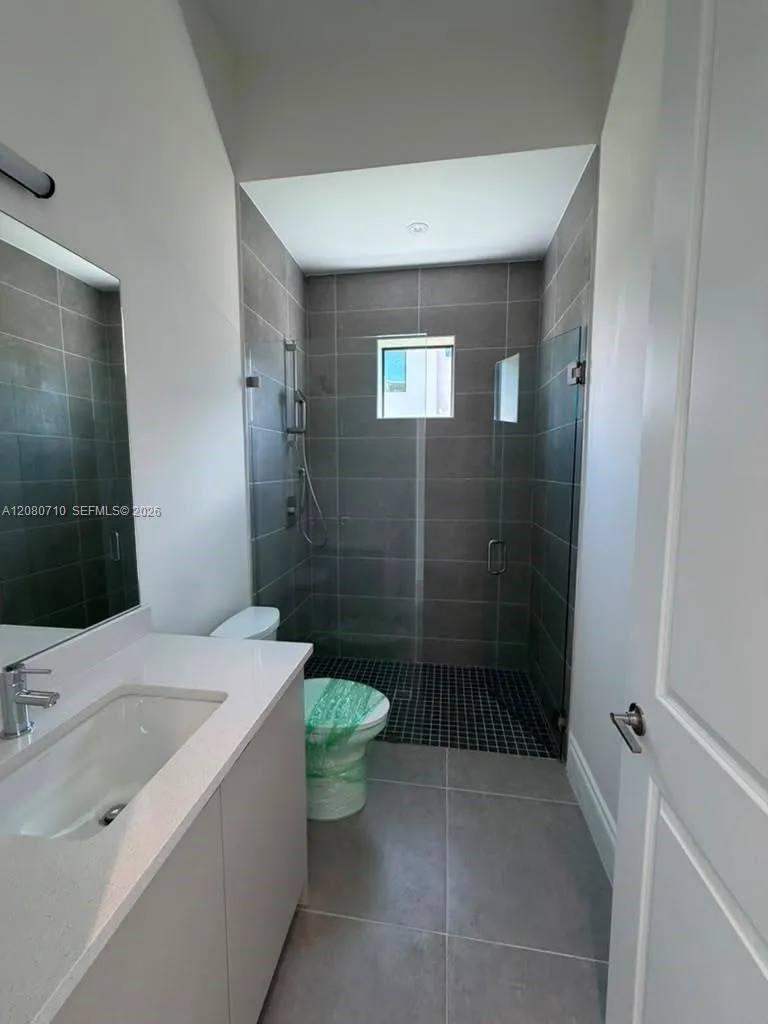 8540 NW 160th Terrace #1 Miami Lakes, FL 33016