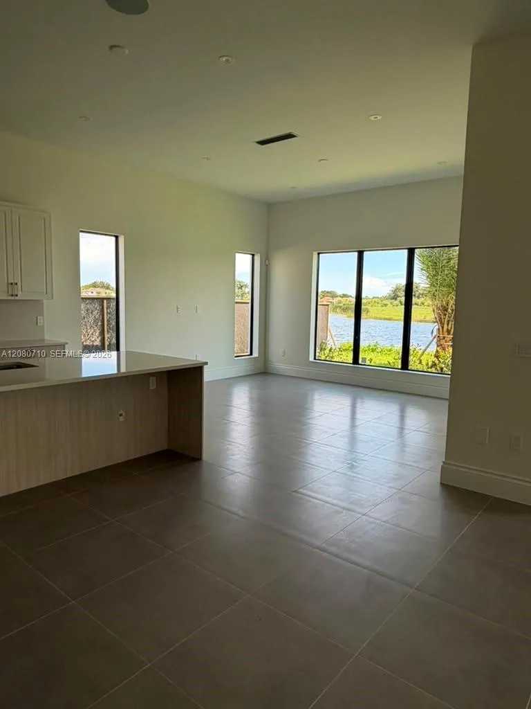 8540 NW 160th Terrace #1 Miami Lakes, FL 33016