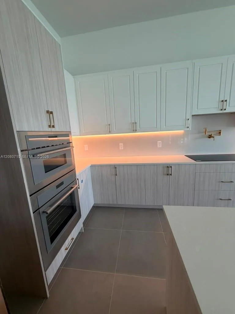 8540 NW 160th Terrace #1 Miami Lakes, FL 33016