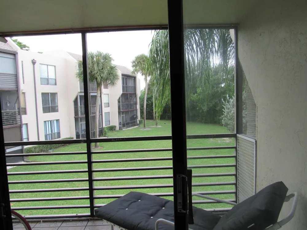 6351 UNIVERSITY DRIVE #224 Tamarac, FL 33321