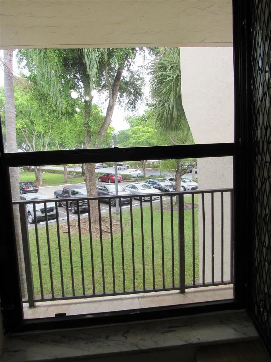 6351 UNIVERSITY DRIVE #224 Tamarac, FL 33321