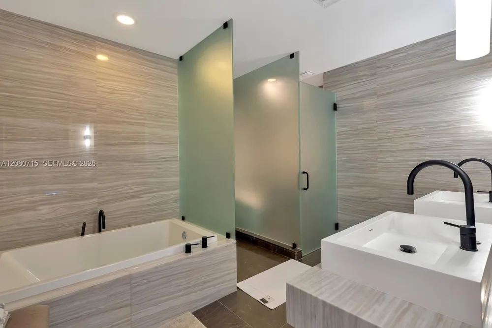 2200 Ocean Blvd #S605 Fort Lauderdale, FL 33305