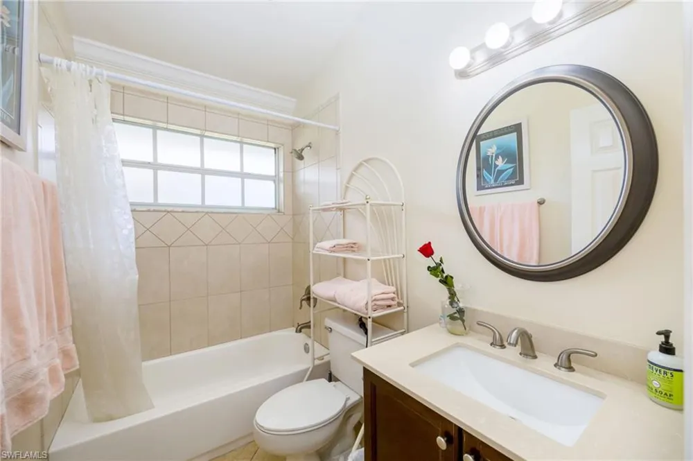 3651 Kent Drive Naples, FL 34112
